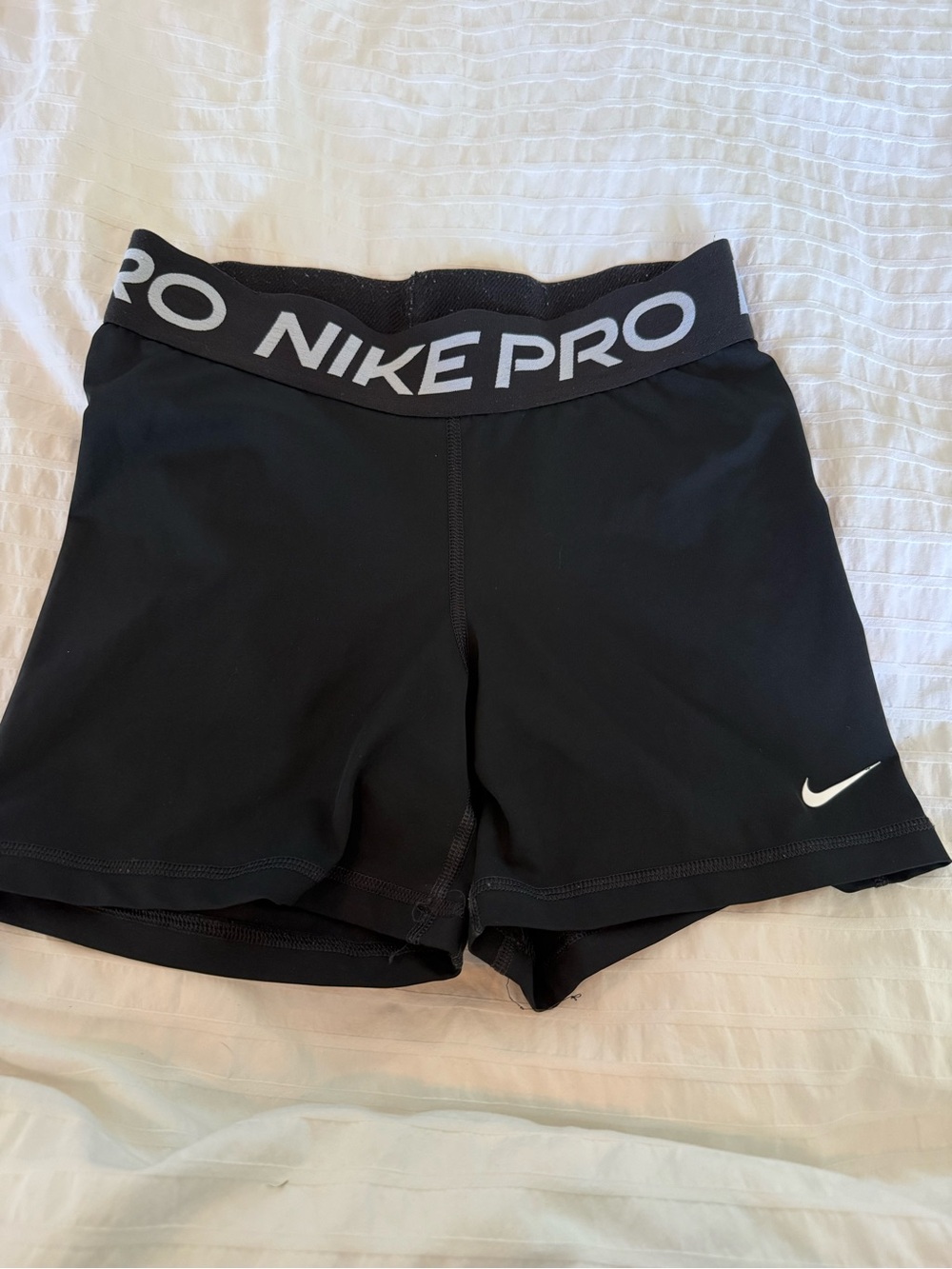Nike Pro 365 5” Shorts - Picture 2 of 4